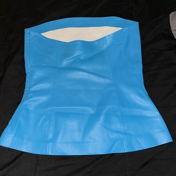 Susana Monaca Faux Leather tube. - Picture 4 of 8